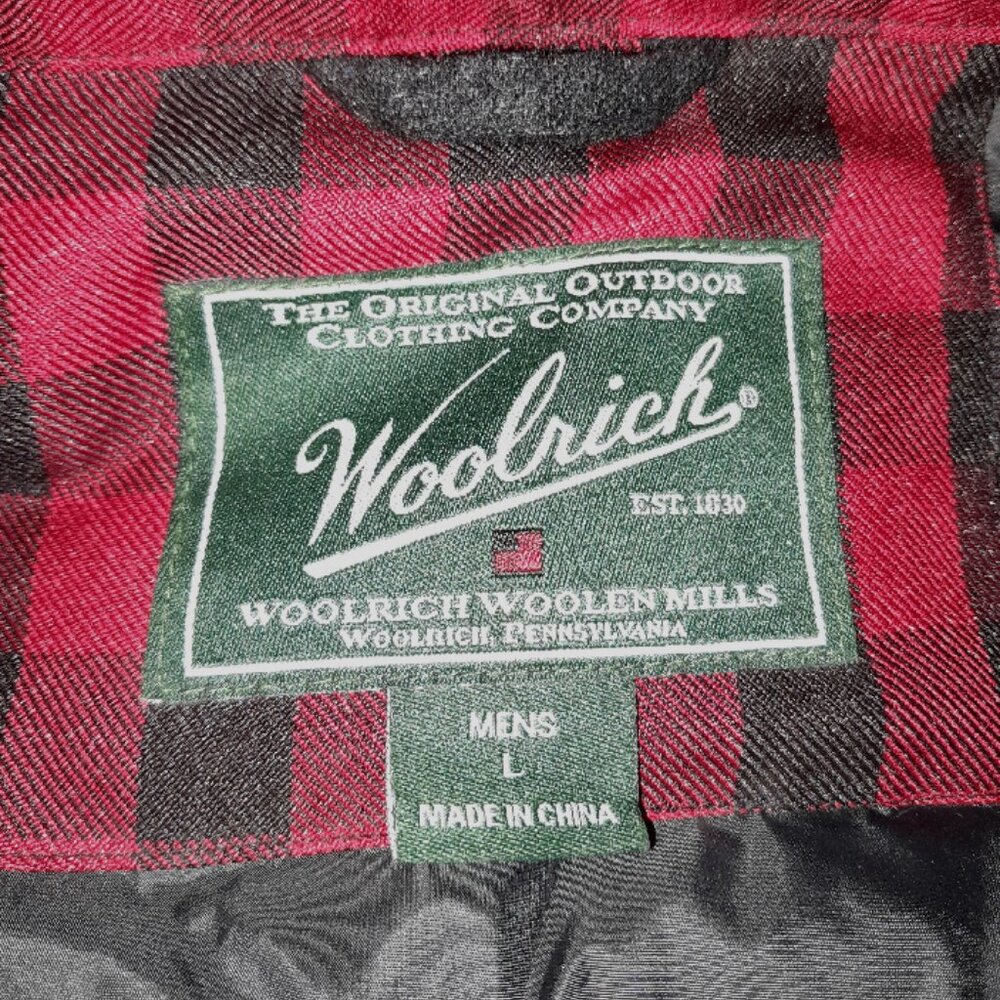 Woolrich Mens Size Large Wool Outdoor Puffer Vest Jacket Black Red Plaid Winter - Picture 8 of 9